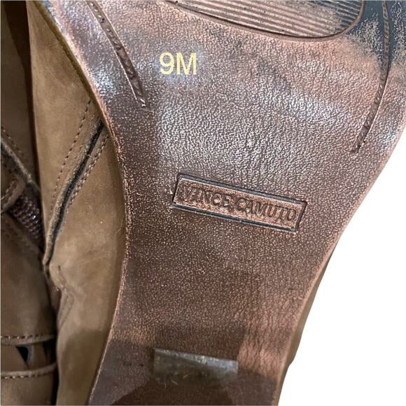 Vince Camuto Suede Ankle Booties – Taupe Cutout 3” Heel – 9- Western - Picture 4 of 7